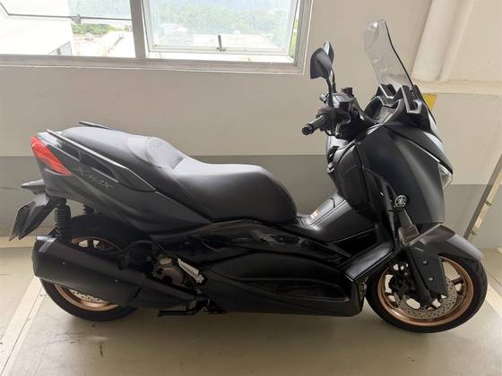 YAMAHA XMAX ABS YAMAHA XMAX ABS